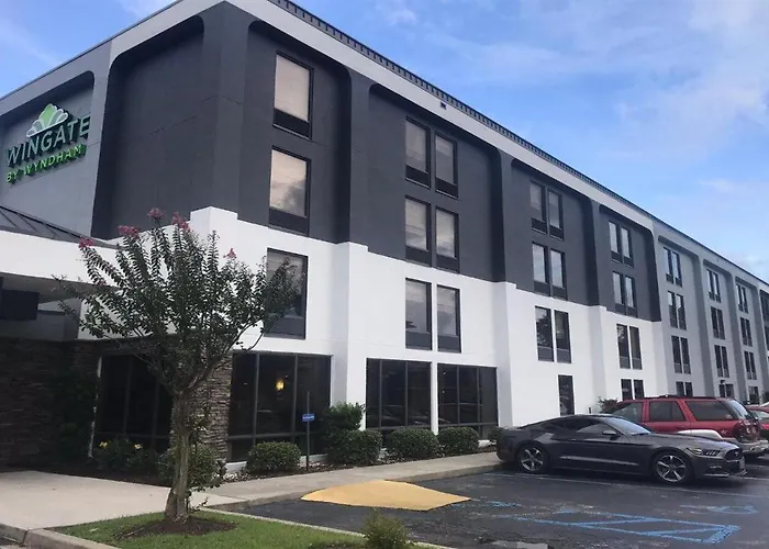 Hotel Wingate By Wyndham Charleston Coliseum