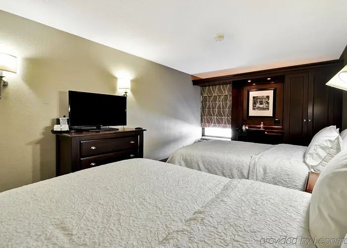 Wingate By Wyndham Charleston Coliseum 3*