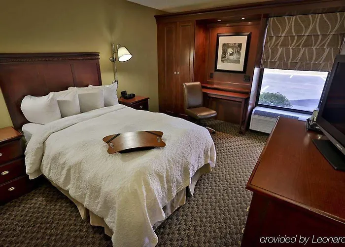 Hotel Wingate By Wyndham Charleston Coliseum North Charleston